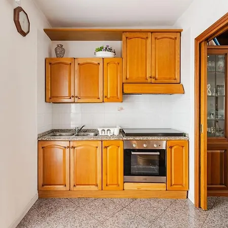 Penthouse With Terrace - Private Parking & Wifi * Pecetto di Valenza