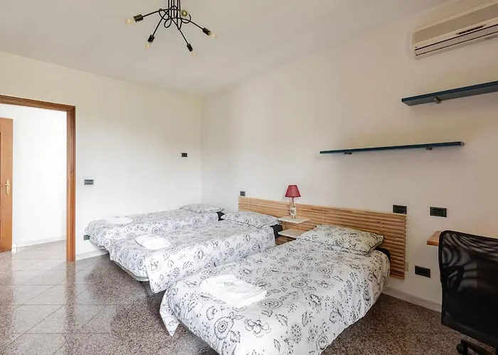 Penthouse With Terrace - Private Parking & Wifi *