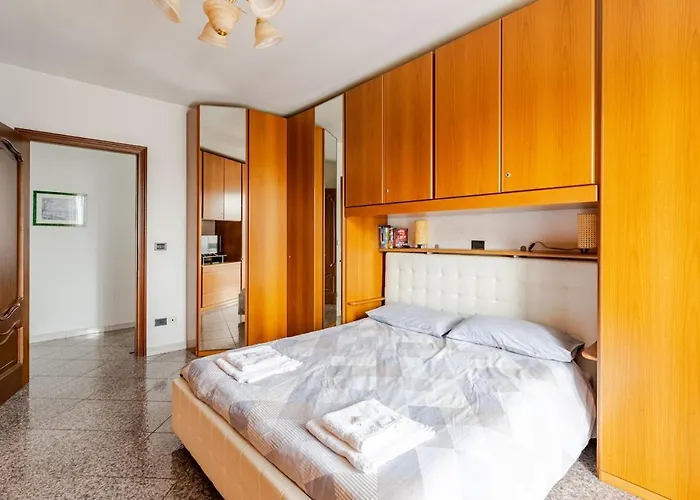 Penthouse With Terrace - Private Parking & Wifi Lejlighed Pecetto di Valenza