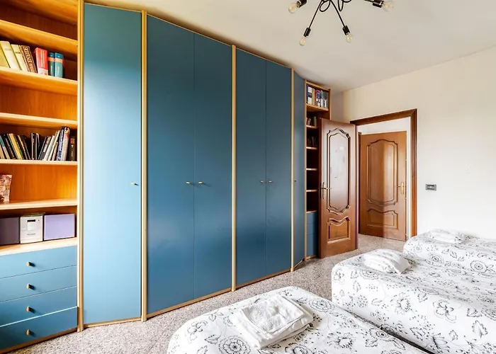 Penthouse With Terrace - Private Parking & Wifi Lejlighed *